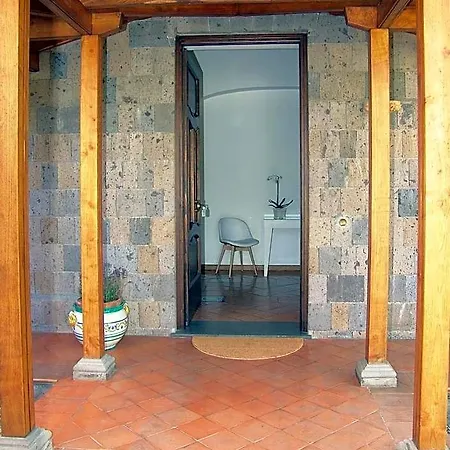 فندق مبيت وإفطار Lidia 4*